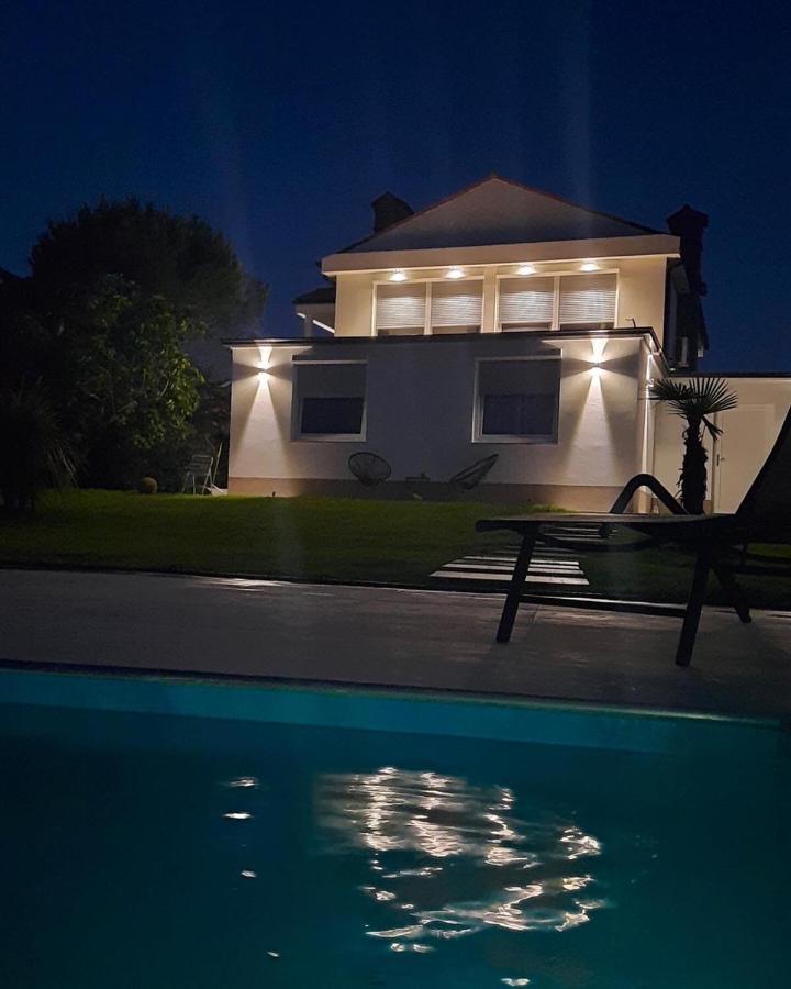 Apartmaji Meli Pu Izola Buitenkant foto